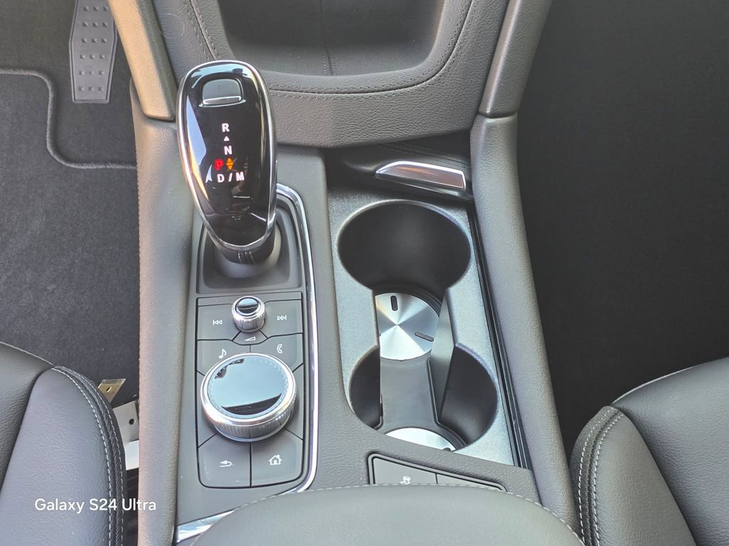 New 2026 Cadillac XT5 Luxury image 26