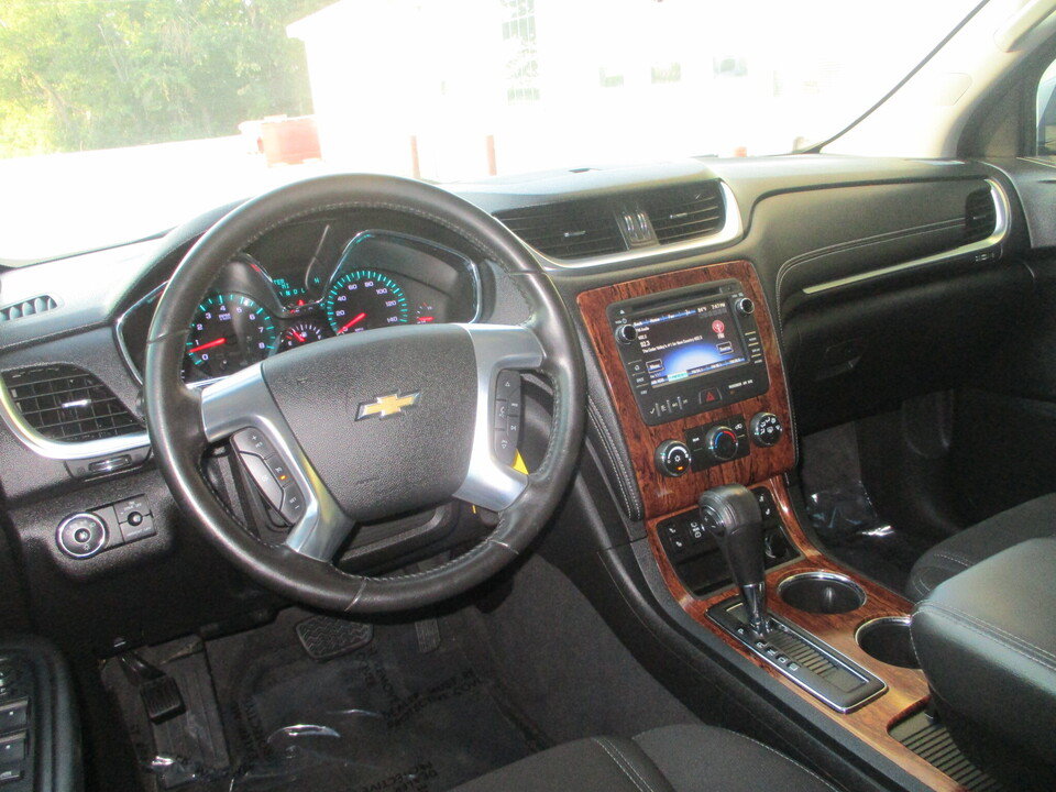 Used 2013 Chevrolet Traverse LT w/ All-Star Edition FWD image 7