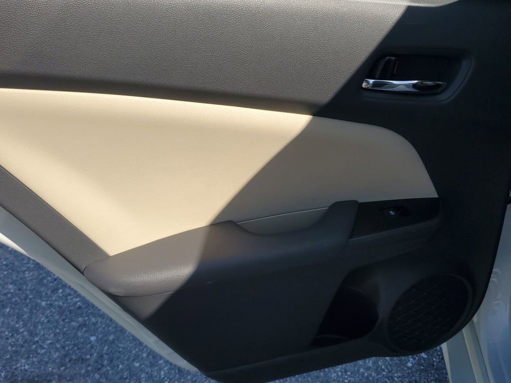 Used 2016 Toyota Prius Two image 40