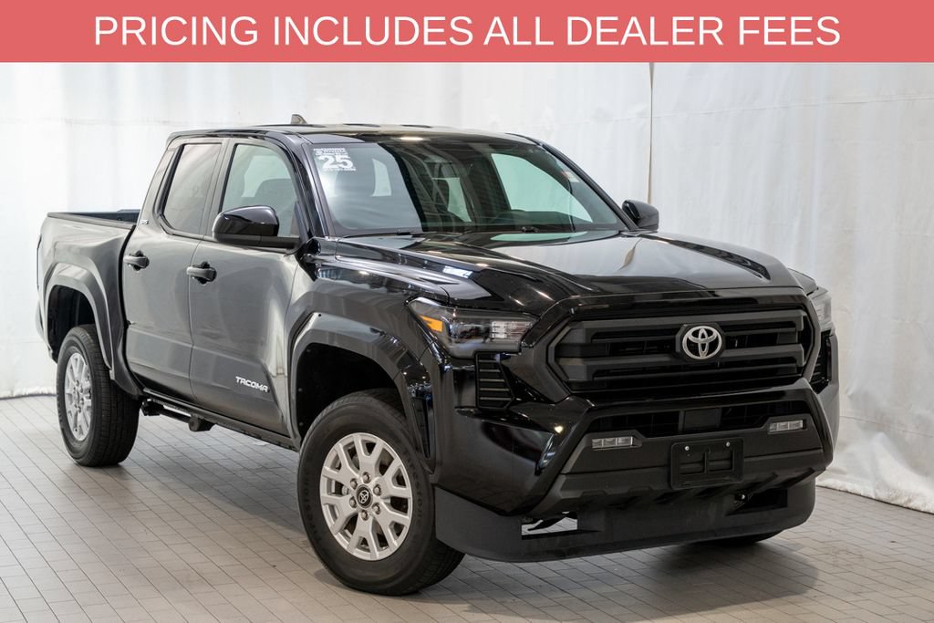 Certified 2025 Toyota Tacoma SR5 AWD/4WD image 1