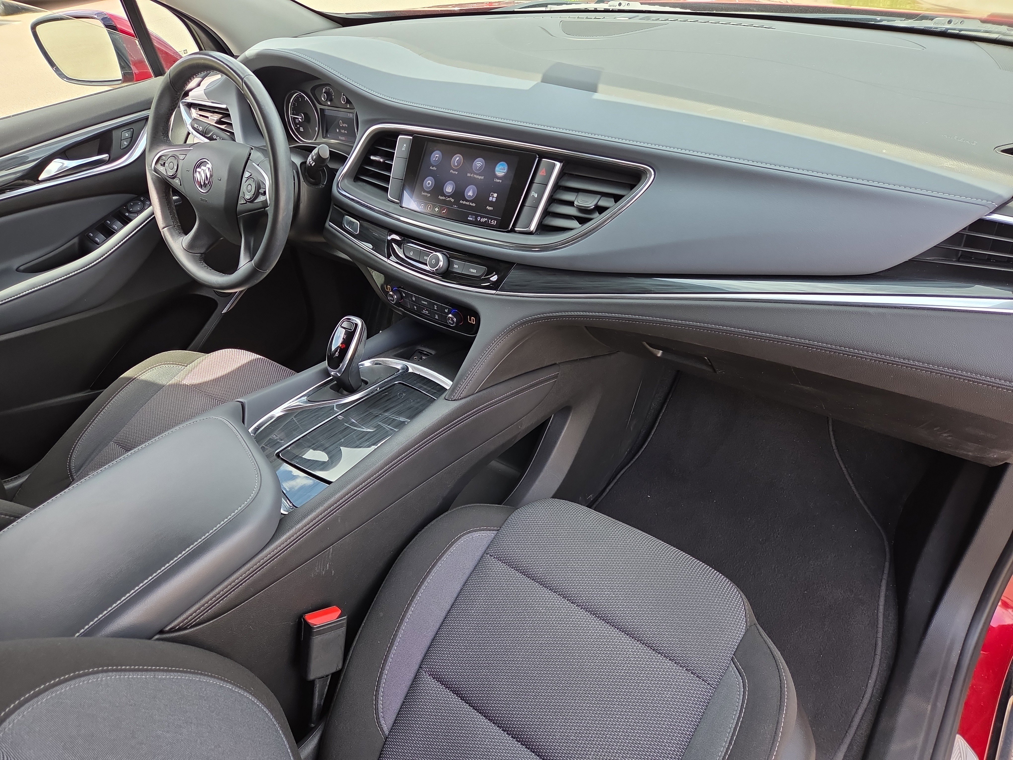 Used 2021 Buick Enclave Preferred image 18
