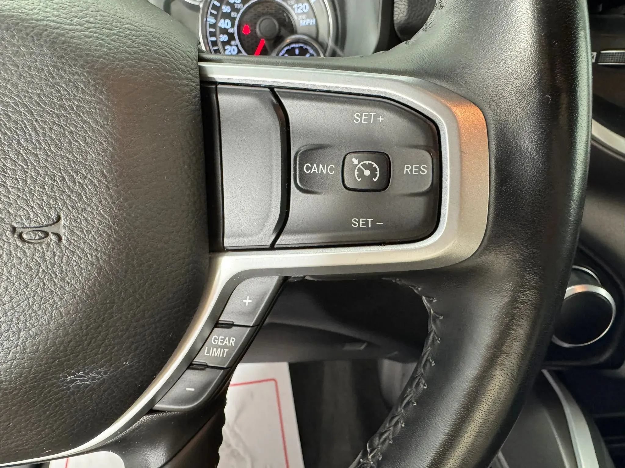 Used 2021 RAM 1500 Big Horn AWD/4WD image 16