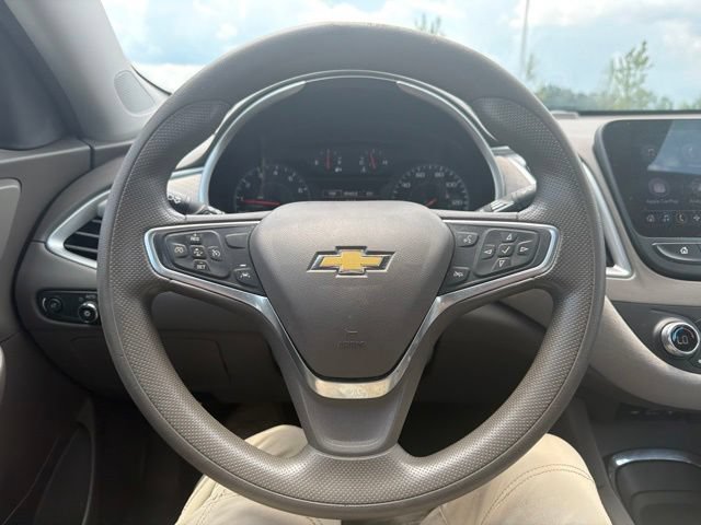 Used 2023 Chevrolet Malibu LT FWD image 36