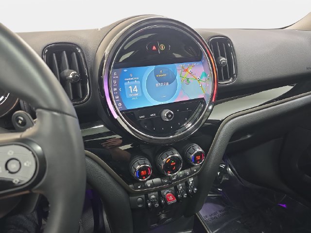 Certified 2024 MINI Cooper Countryman S w/ Premium Package FWD image 17