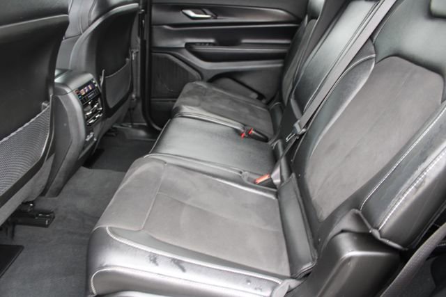 Used 2024 Jeep Grand Cherokee L Laredo image 39