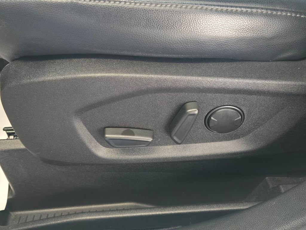 Used 2022 Ford Edge SEL w/ Convenience Package image 15