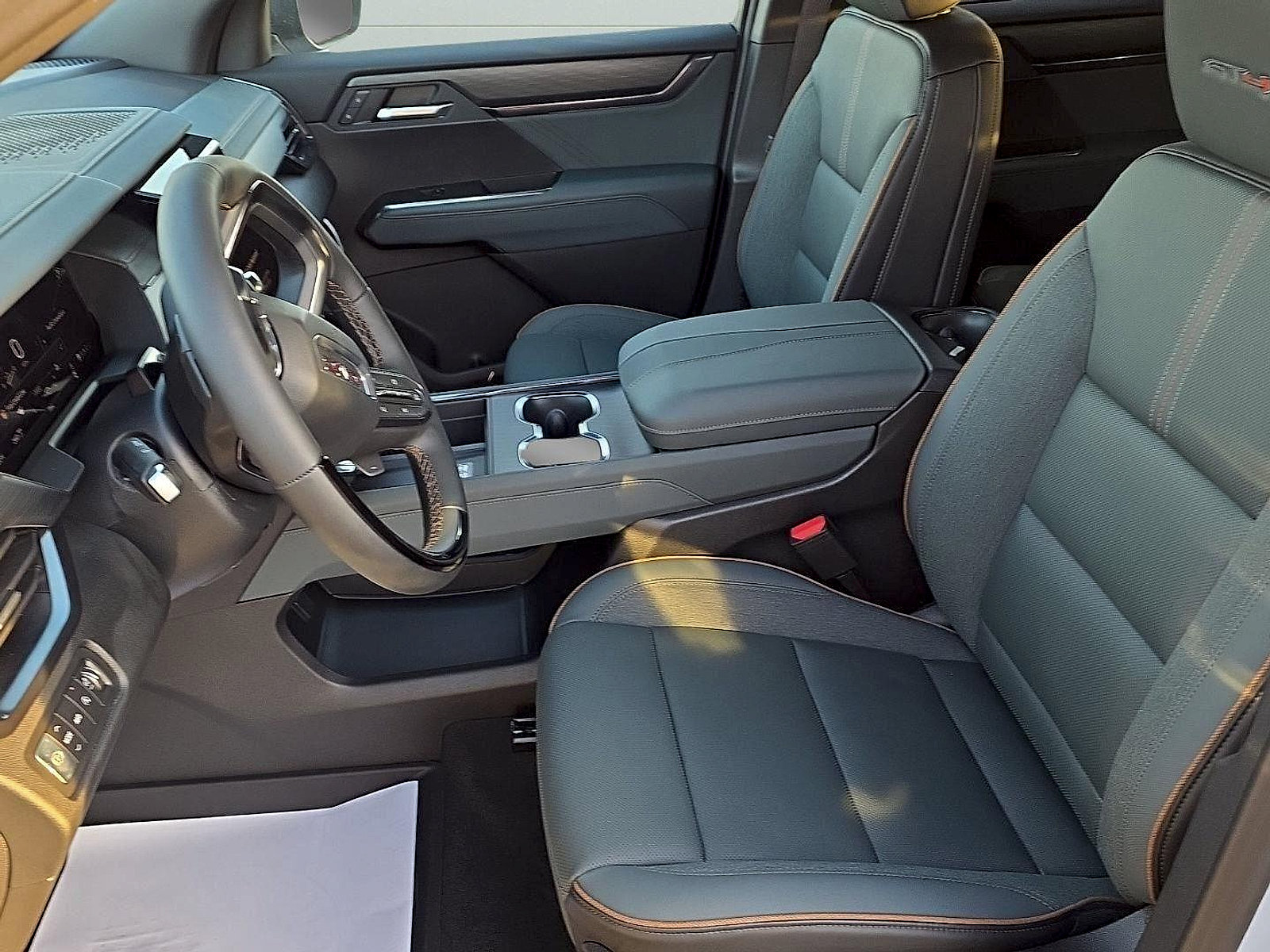 New 2026 GMC Acadia AT4 w/ Super Cruise Package AWD/4WD image 16