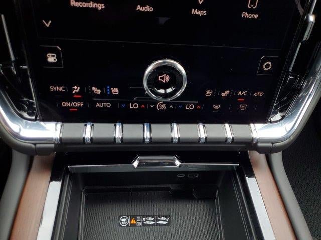 New 2026 GMC Yukon Denali w/ Denali Reserve Package AWD/4WD image 28