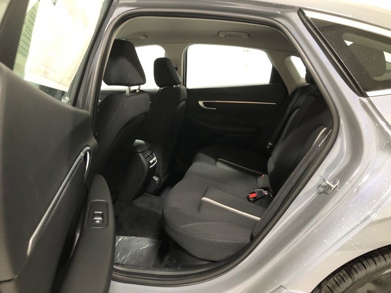 New 2025 Hyundai Sonata SEL image 13