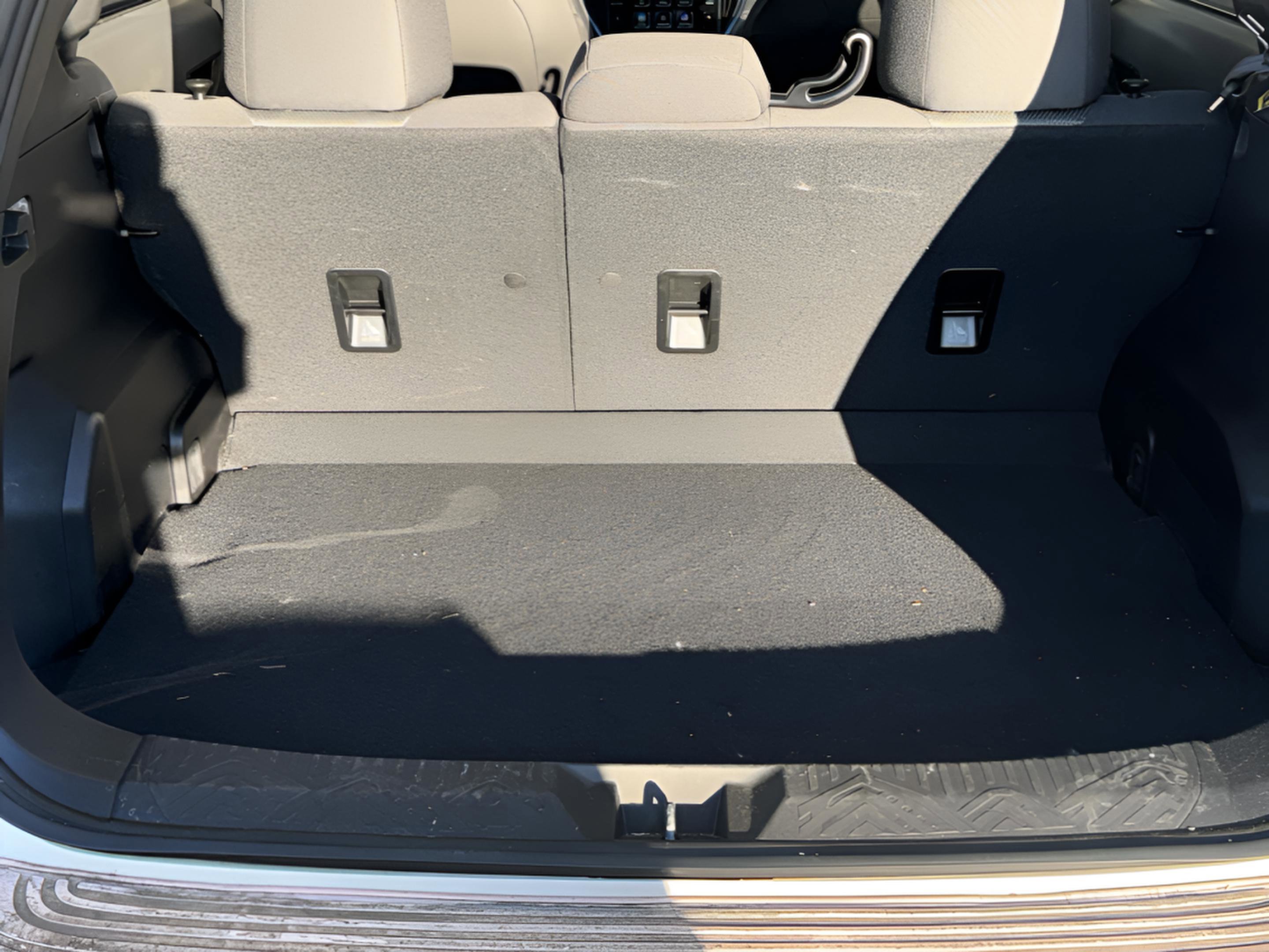 Used 2024 Subaru Crosstrek 2.0i Premium image 8