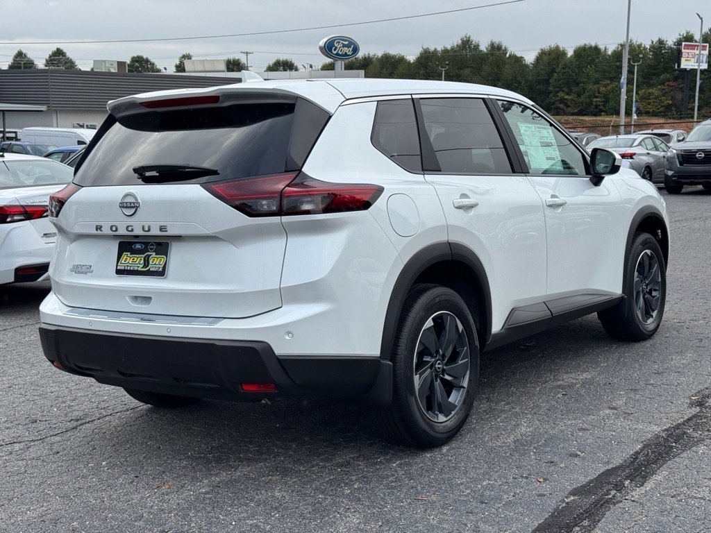 New 2026 Nissan Rogue SV image 3