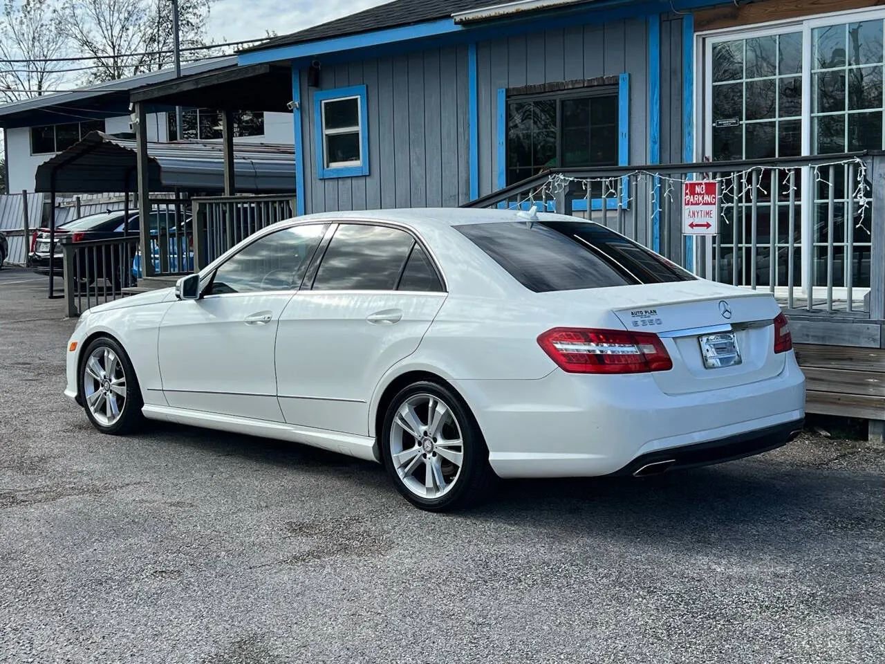 Used 2013 Mercedes-Benz E 350 Sedan image 8