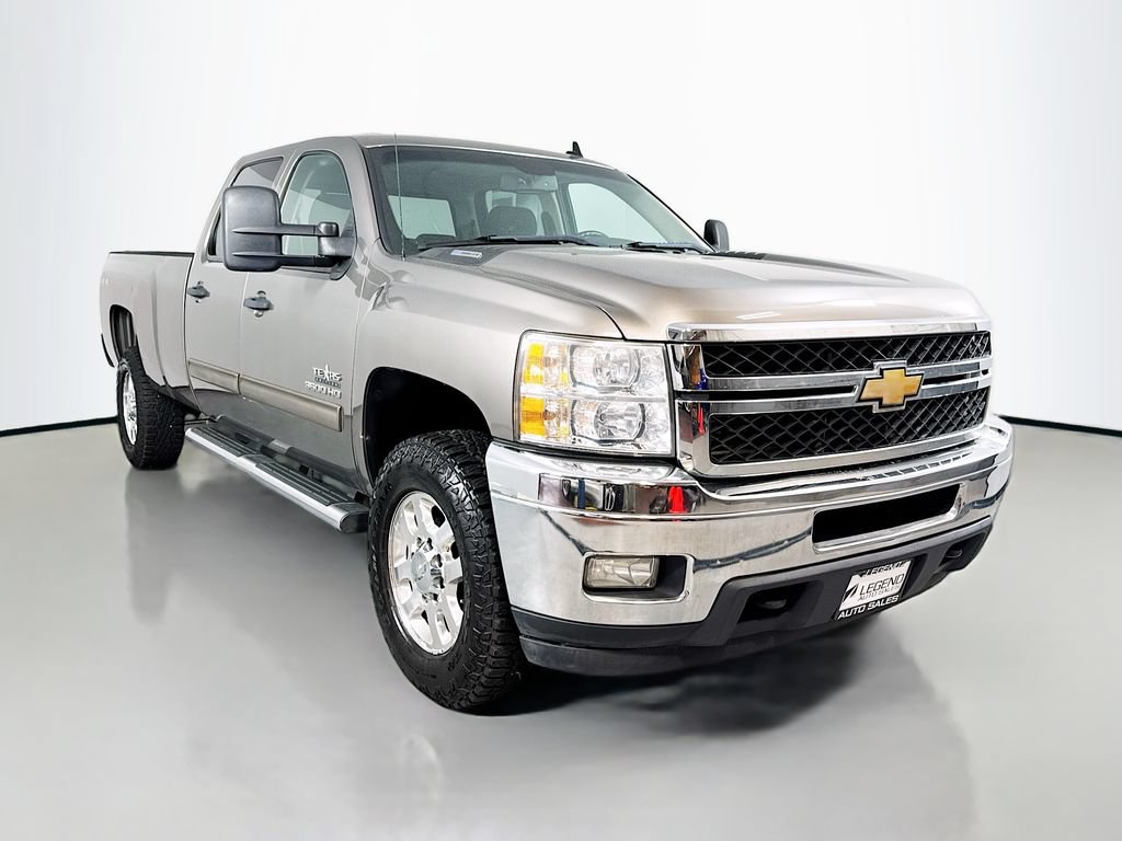 Used 2014 Chevrolet Silverado 3500 LT w/ Interior Plus Package AWD/4WD image 3