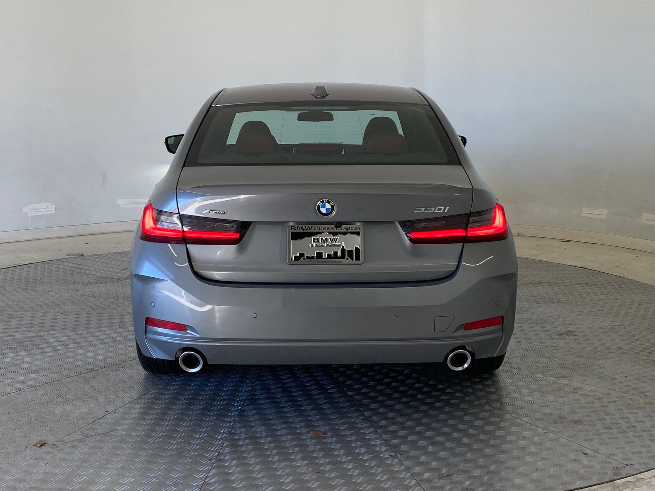 Used 2025 BMW 330i xDrive Sedan image 10