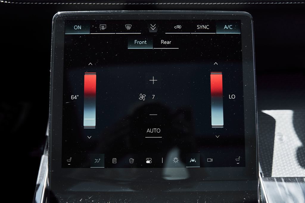 Used 2025 Cadillac Escalade ESV Sport AWD/4WD image 73