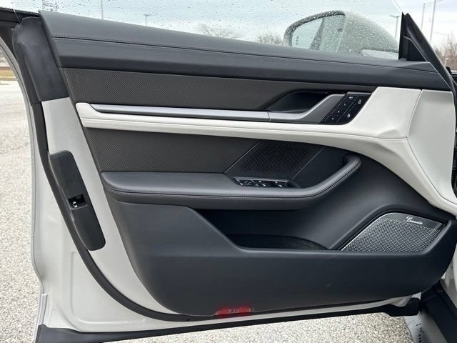 New 2024 Porsche Taycan Turbo S AWD/4WD image 11