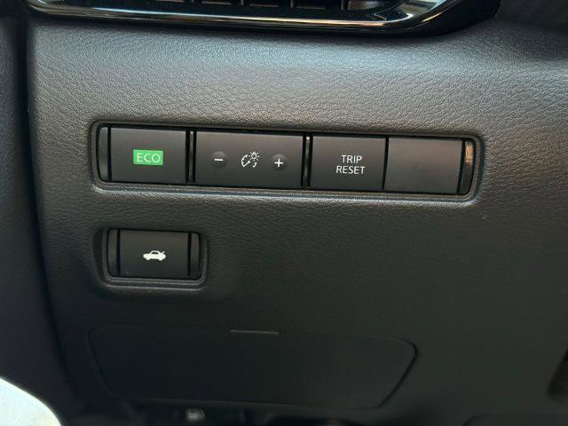 Certified 2024 Nissan Sentra SR FWD image 26