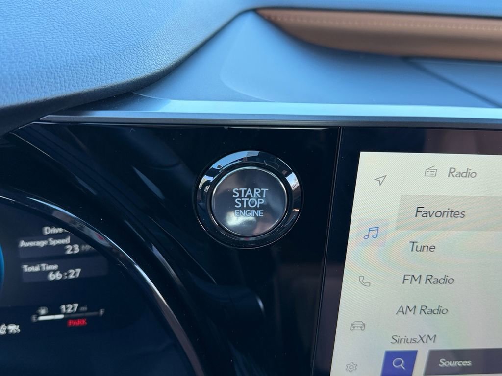 Used 2025 Lexus RX 350 Premium image 29