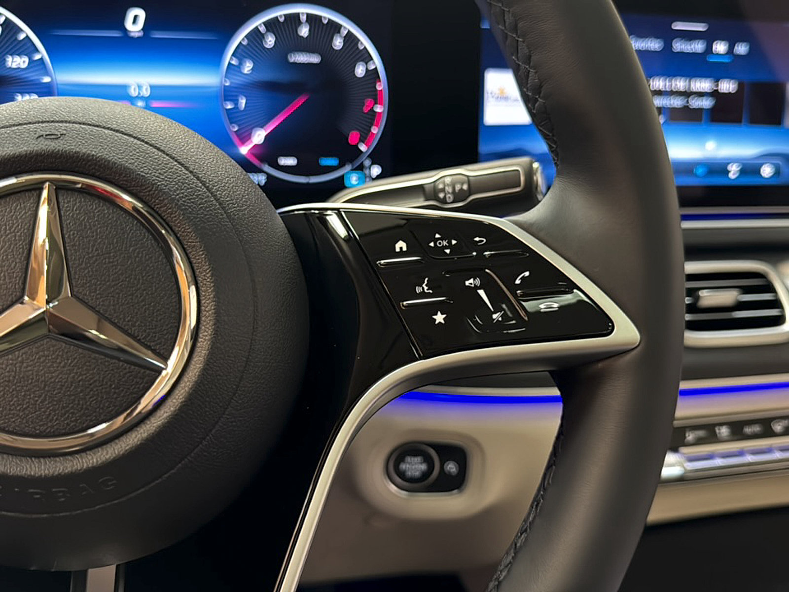 Certified 2026 Mercedes-Benz GLE 350 4MATIC image 24