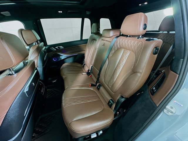 Used 2026 BMW X7 M60i AWD/4WD image 29