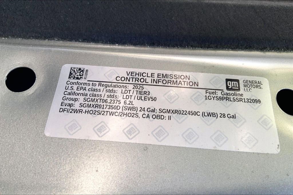 Certified 2025 Cadillac Escalade ESV Sport w/ Touring Package image 30