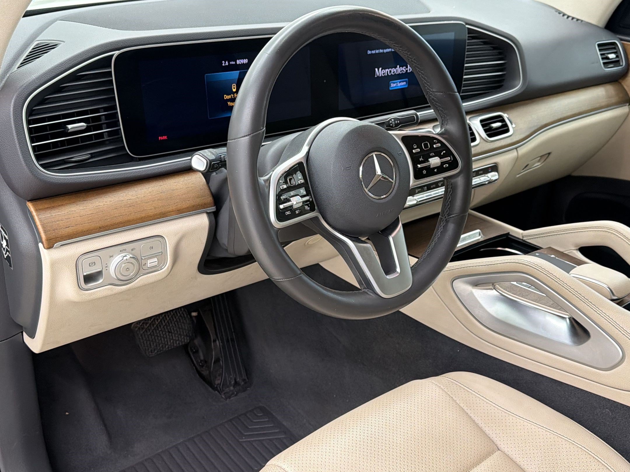 Used 2020 Mercedes-Benz GLE 350 image 4