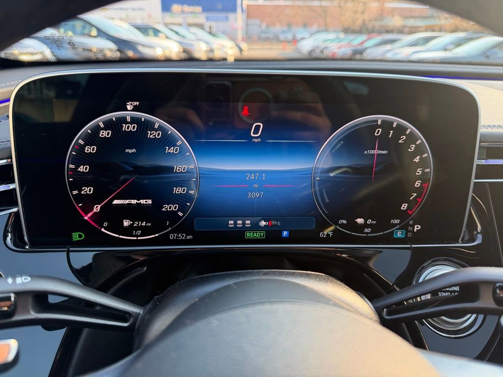 Used 2026 Mercedes-Benz E 53 AMG e 4MATIC Sedan image 28