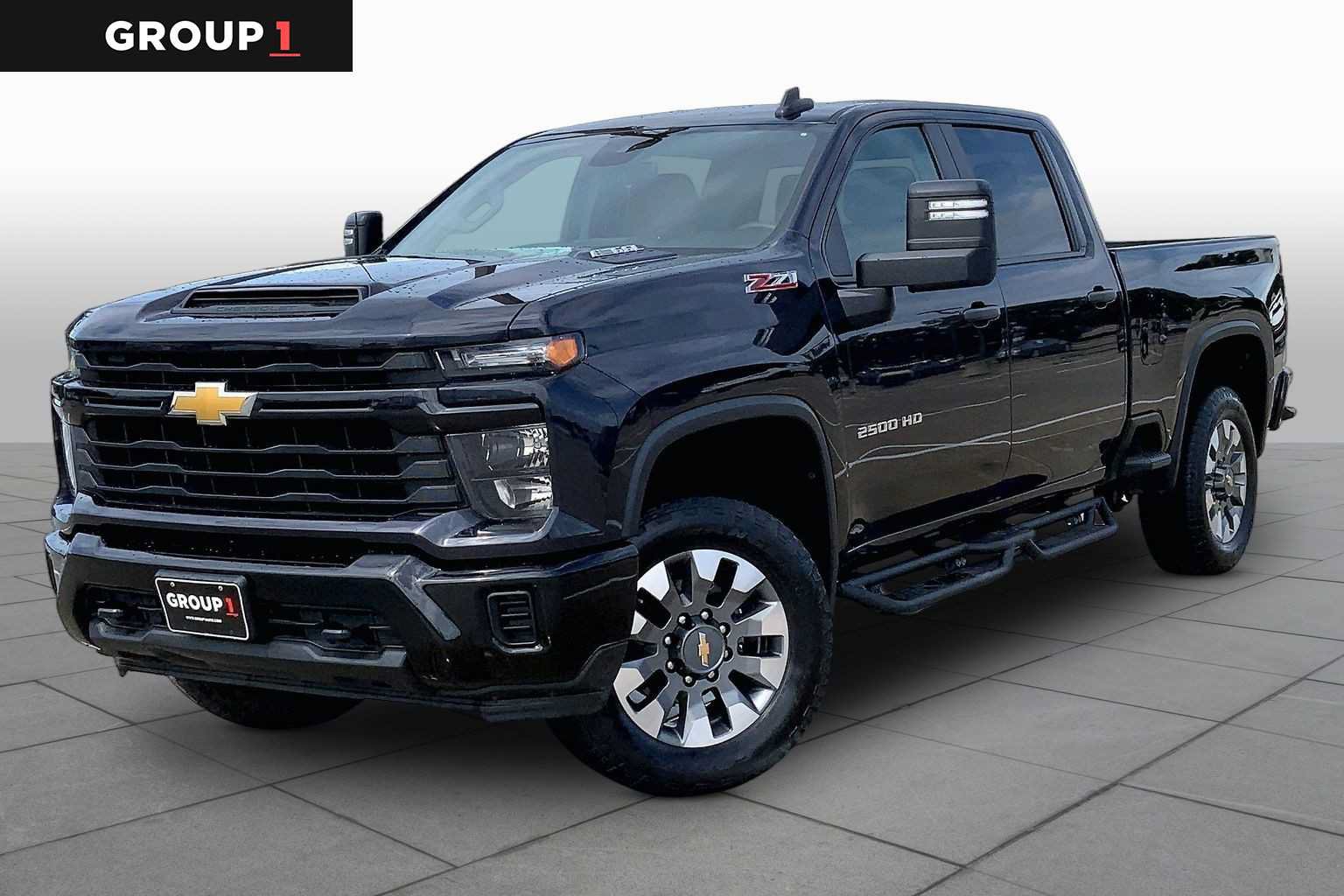 Used 2024 Chevrolet Silverado 2500 Custom w/ Custom Convenience Package AWD/4WD image 1