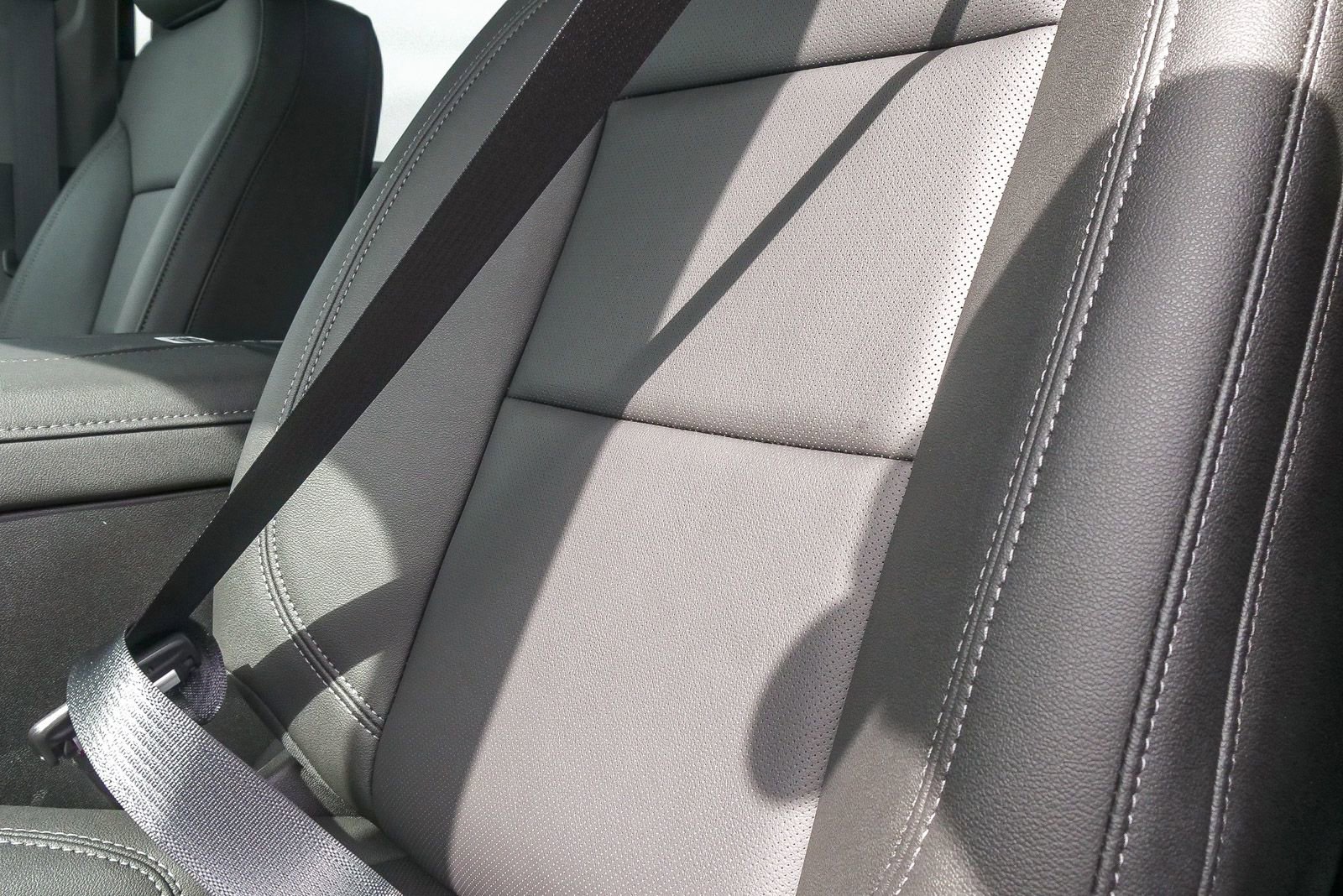 New 2026 Chevrolet Silverado 1500 LTZ w/ LTZ Premium Package image 20