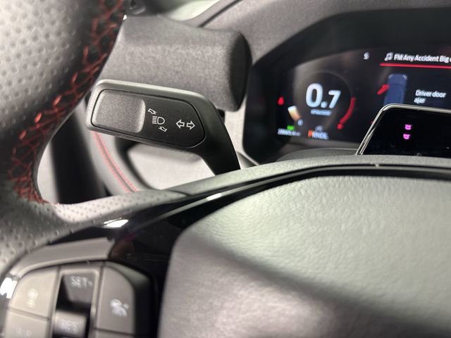 Used 2025 Ford Explorer ST-Line image 14