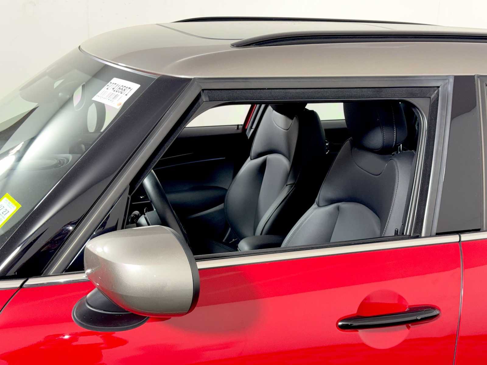 Used 2023 MINI Cooper S FWD image 29
