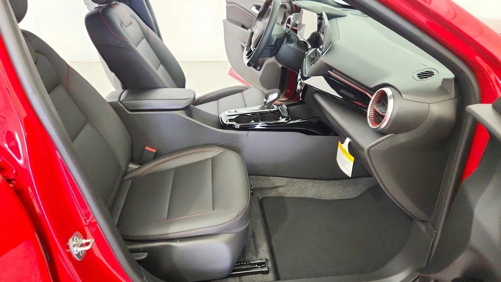 New 2026 Chevrolet Trax RS w/ Driver Confidence Package FWD image 29