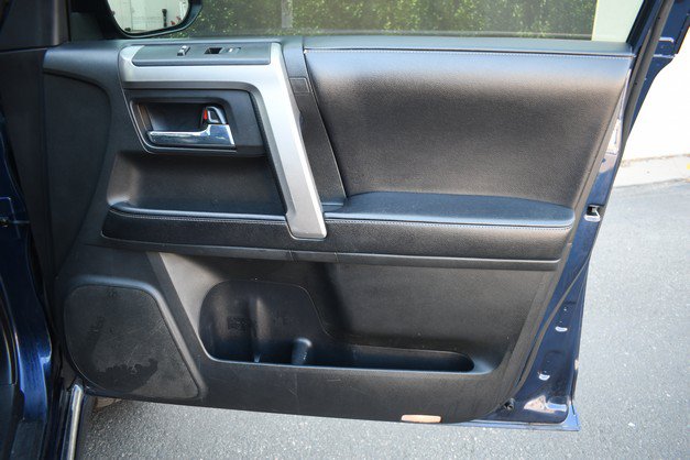 Used 2017 Toyota 4Runner Limited AWD/4WD image 24