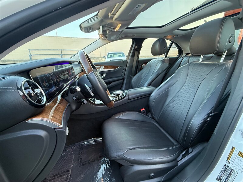Used 2018 Mercedes-Benz E 300 image 19