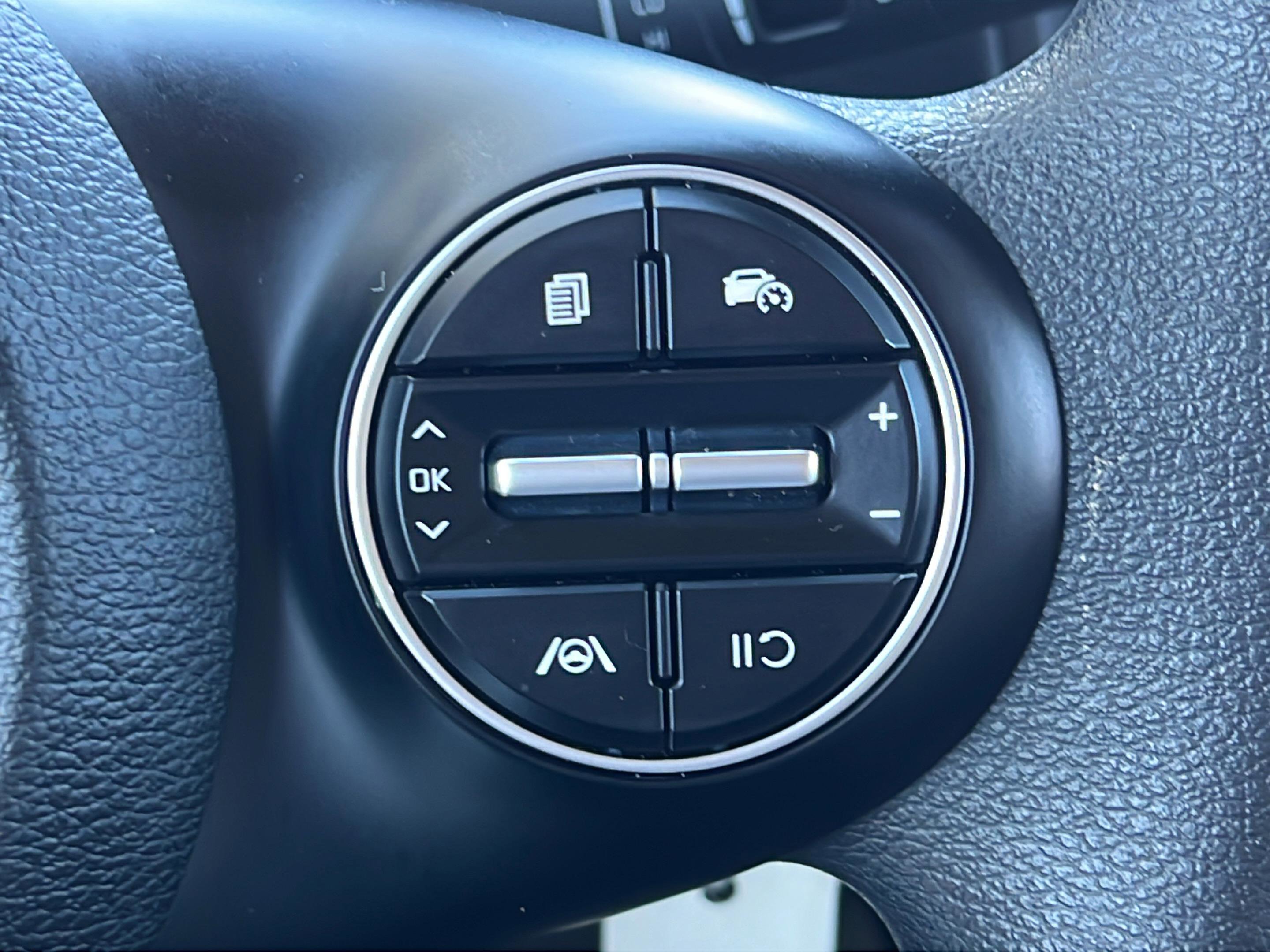 Certified 2023 Kia Soul LX w/ Option Group 015 FWD image 19