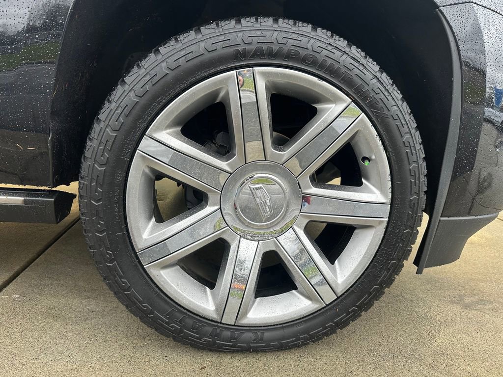 Used 2020 Cadillac Escalade Premium Luxury image 9