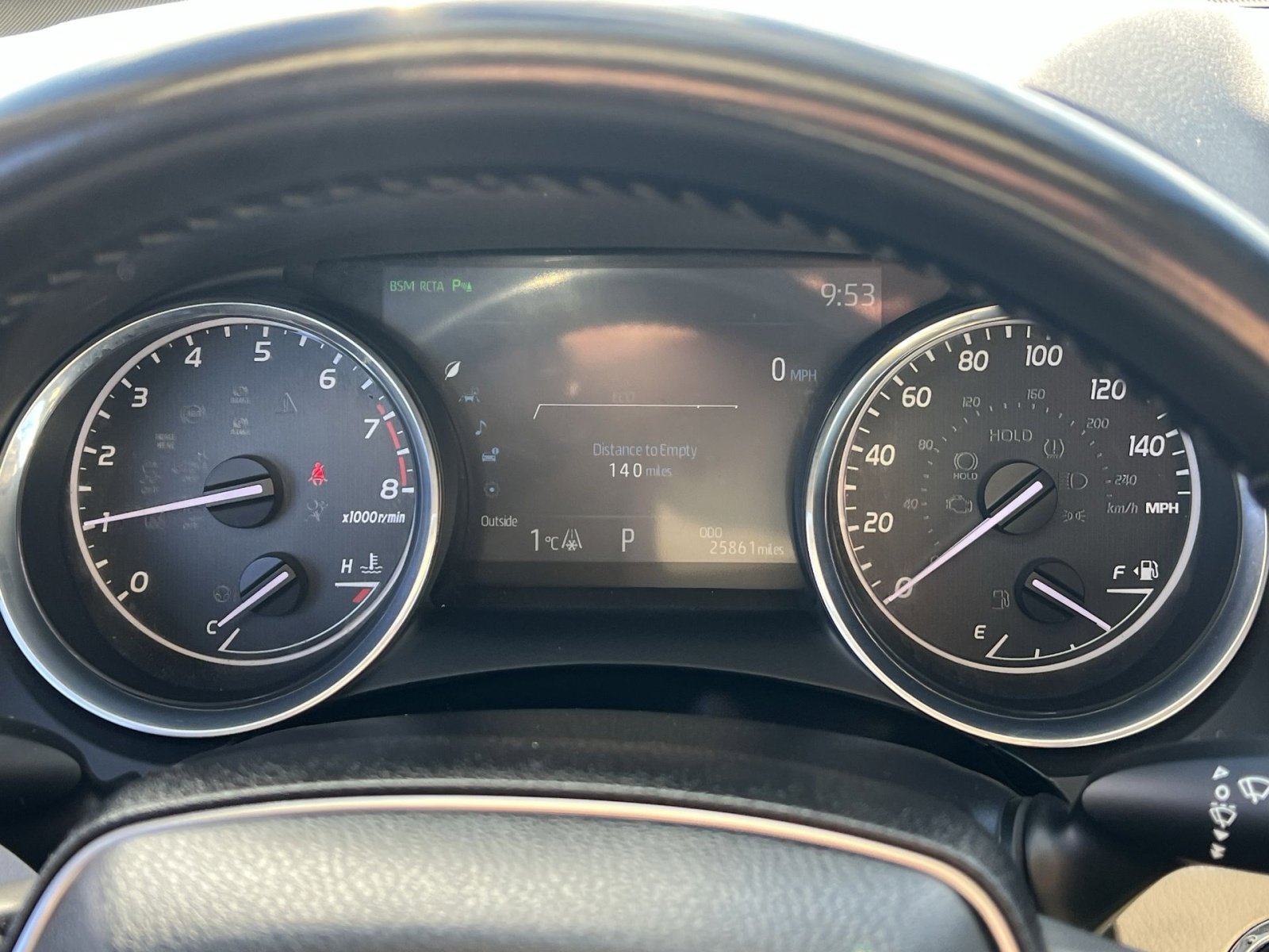 Used 2020 Toyota Camry XLE image 17