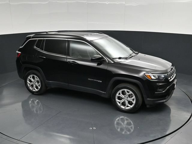 Certified 2024 Jeep Compass Latitude AWD/4WD image 47