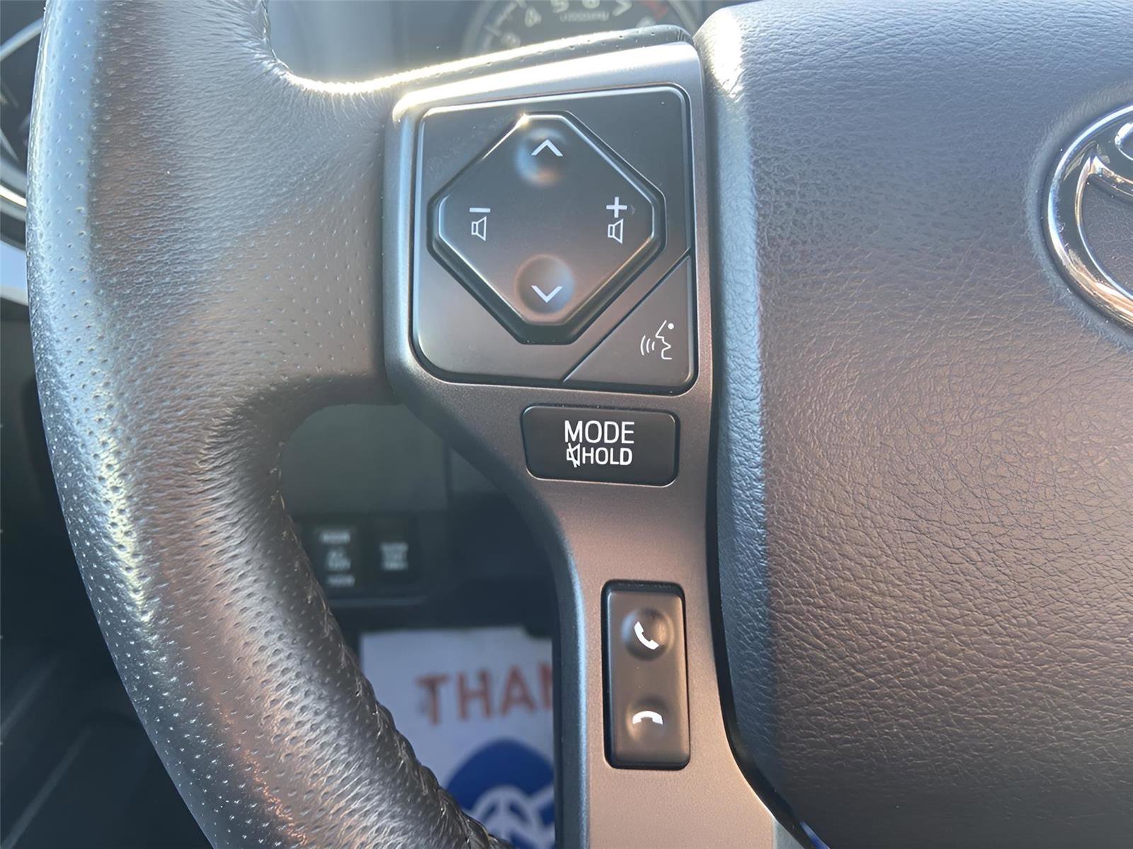 Used 2022 Toyota Tacoma TRD Sport image 26