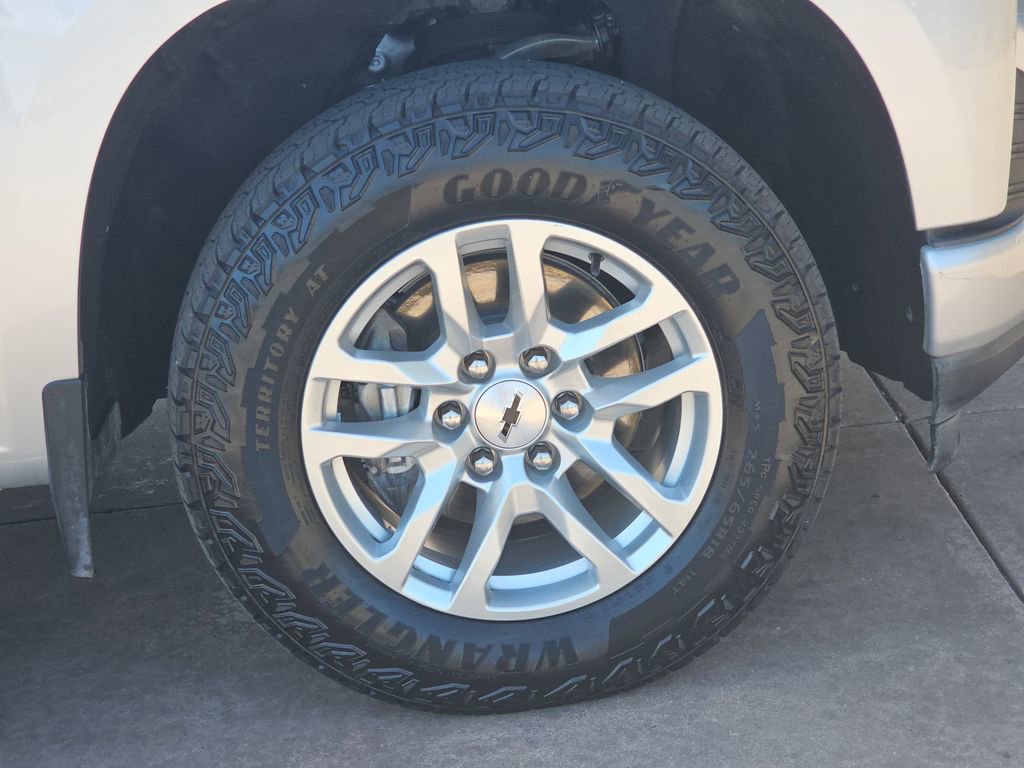 Used 2021 Chevrolet Silverado 1500 RST AWD/4WD image 37