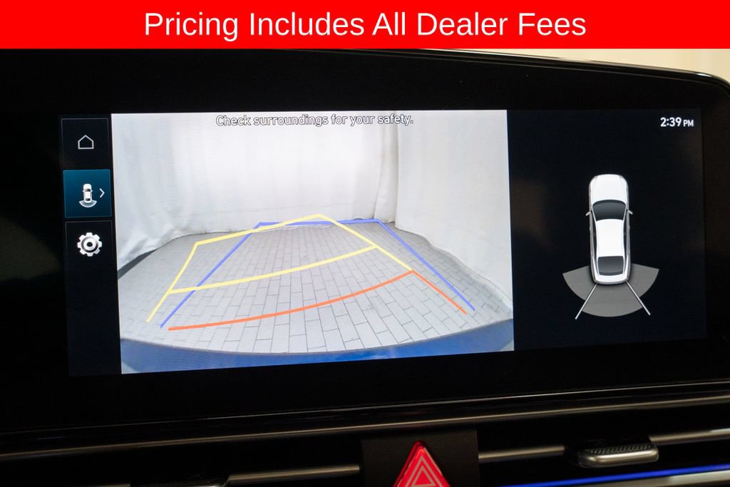 Used 2023 Hyundai Elantra Limited FWD image 13