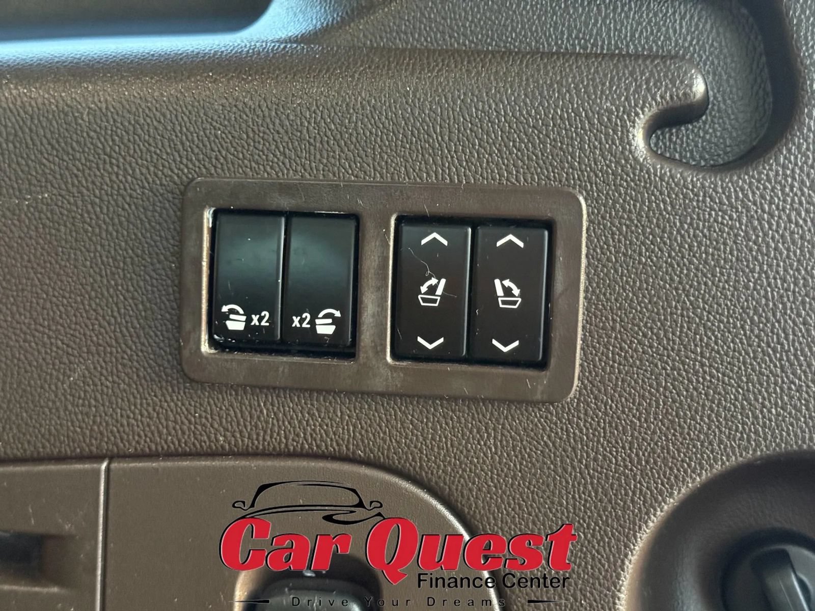 Used 2016 Chevrolet Suburban LTZ AWD/4WD image 18