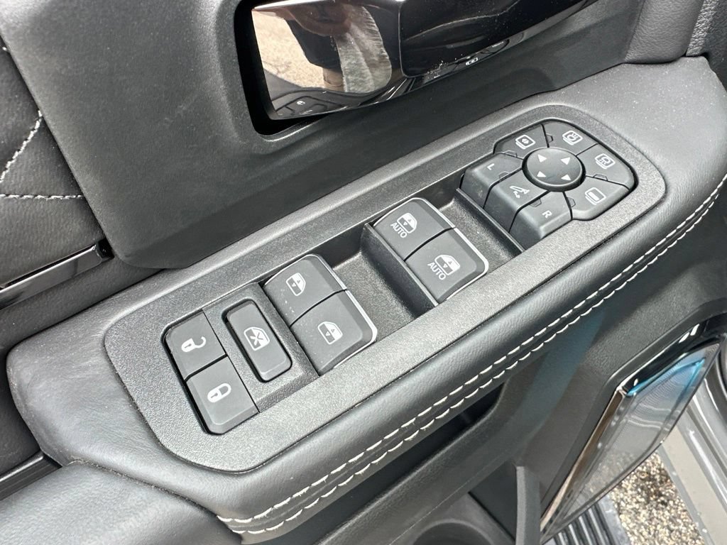 New 2027 RAM 2500 Limited AWD/4WD image 11