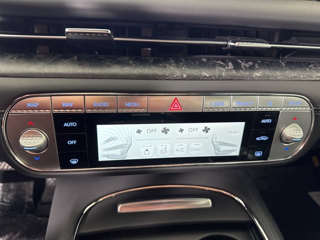 New 2026 Genesis G90 3.5T AWD/4WD image 11