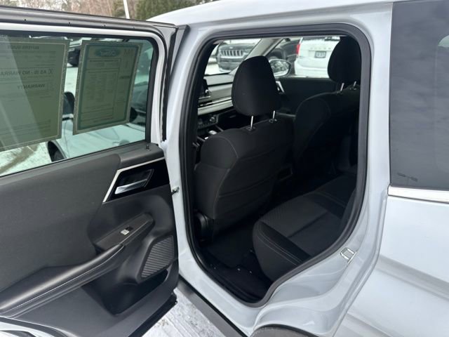 Used 2022 Mitsubishi Outlander ES image 25