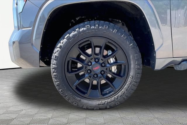 Used 2023 Toyota Tundra Limited AWD/4WD image 21