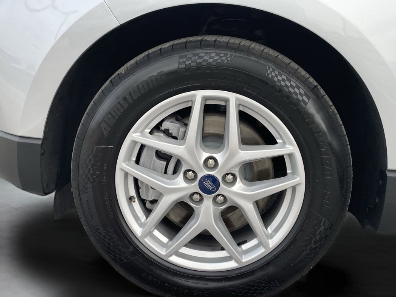 Certified 2023 Ford Edge SEL AWD/4WD image 32
