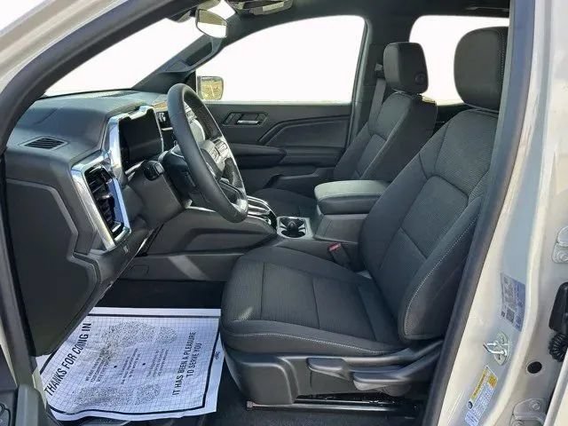New 2026 GMC Canyon Elevation w/ LPO, Black Badging Package RWD image 11