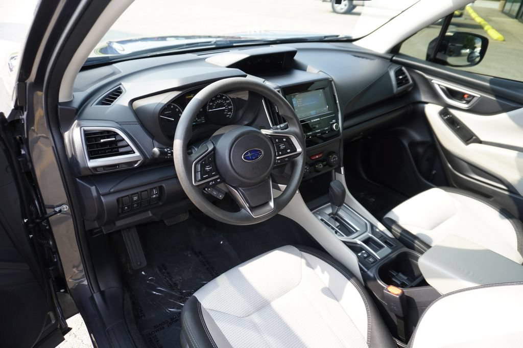 Used 2023 Subaru Forester AWD/4WD image 24