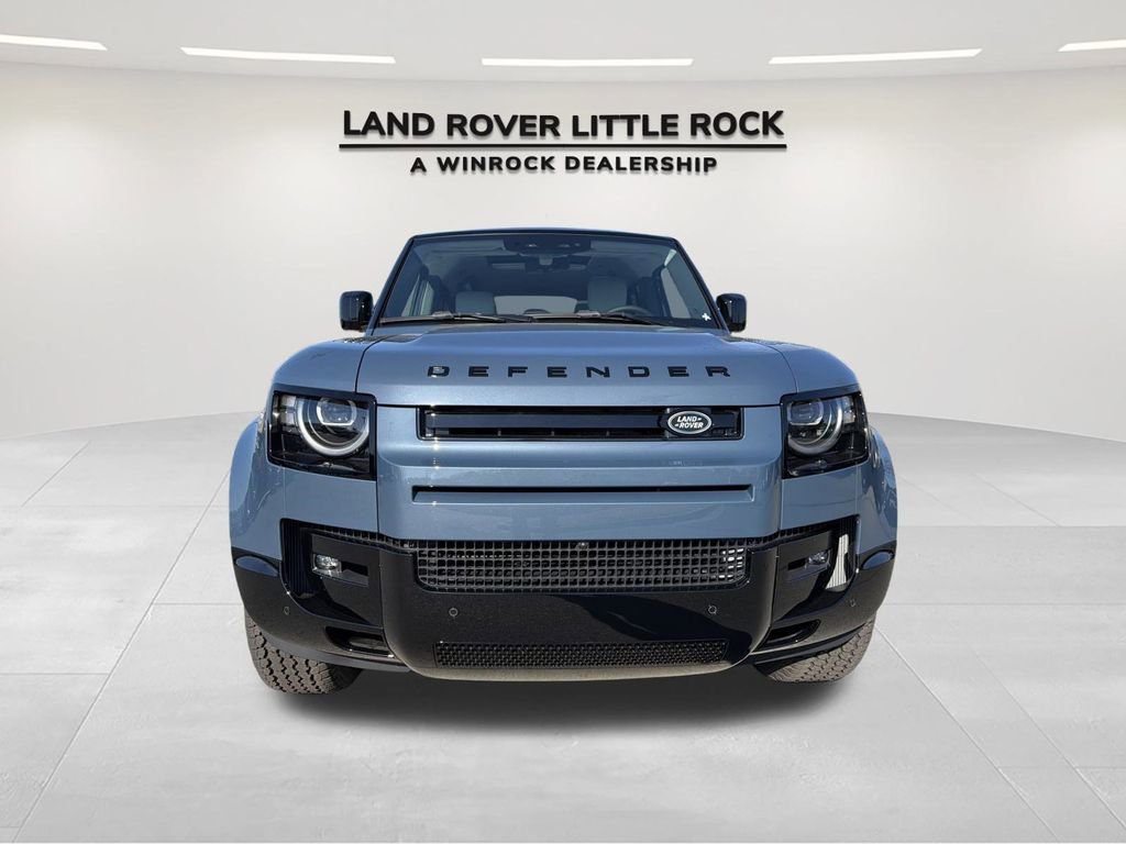 New 2026 Land Rover Defender 110 X-Dynamic SE AWD/4WD image 2